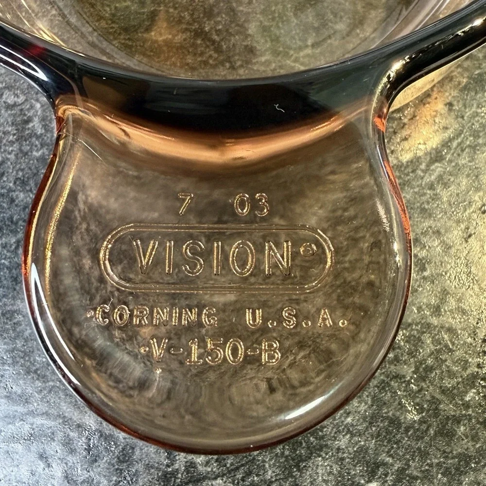 PYREX Corning Ware VISION Amber Heat n' Eat Glass Grab It Bowl V-150B NO‎ lid